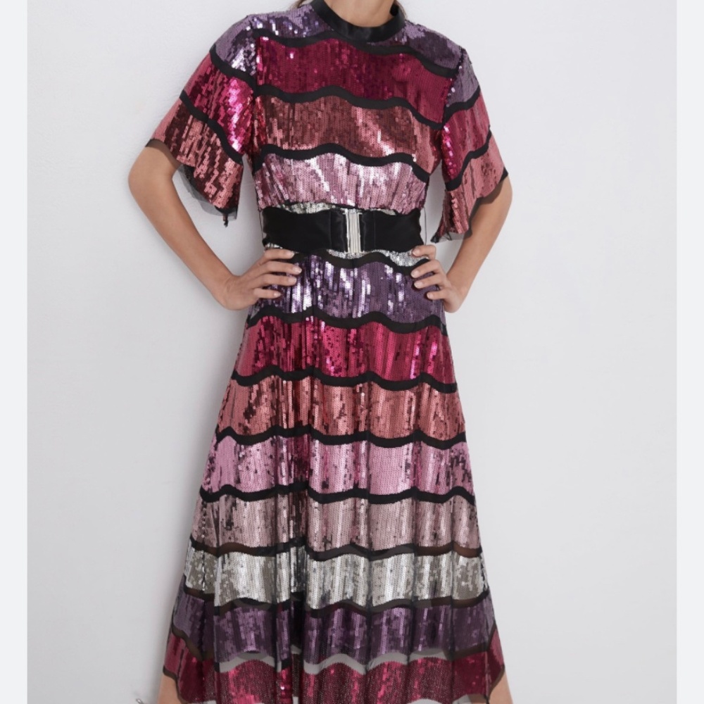 Women Zara dress size L